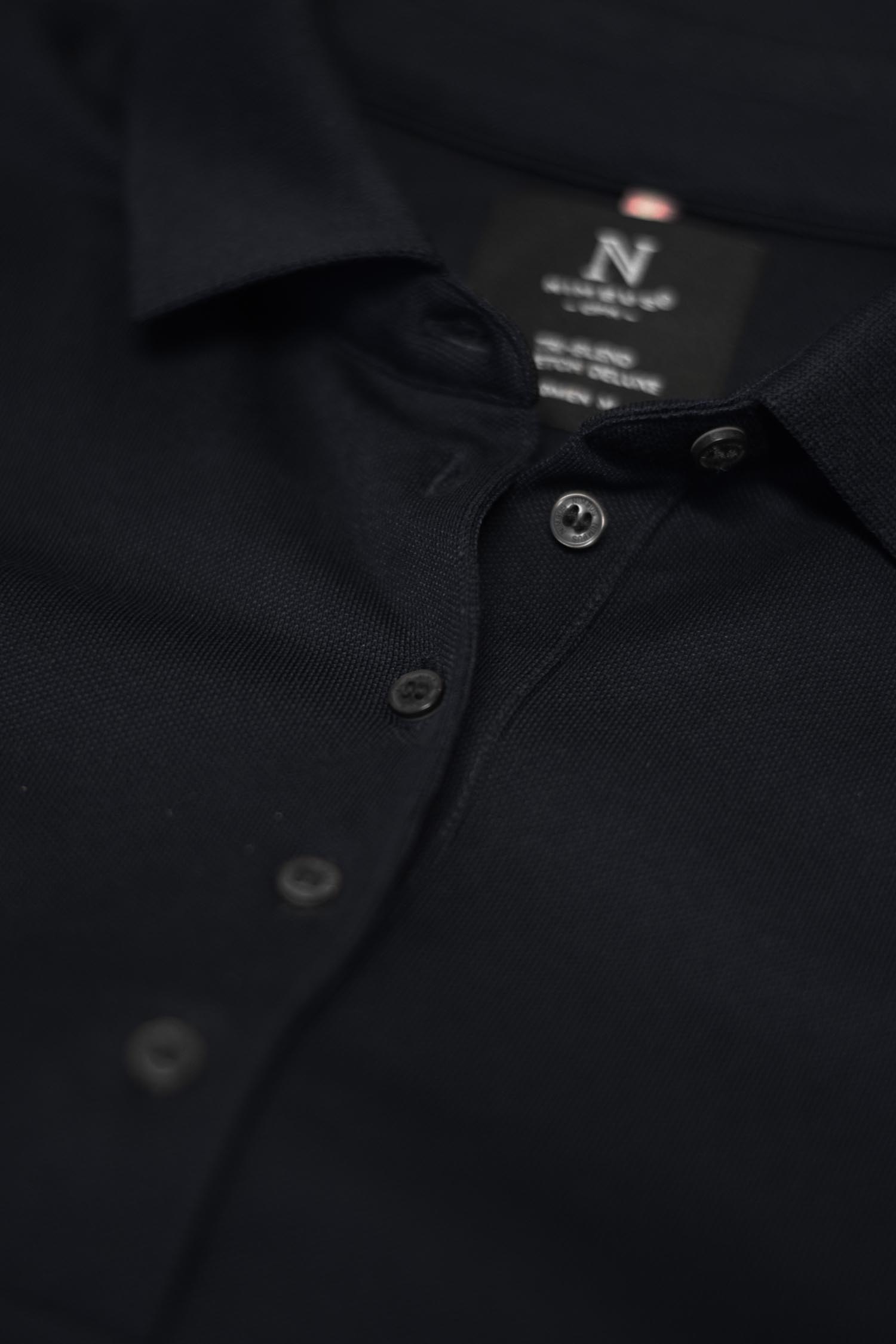 Naisten pikeepaita, tri-blend, HeiQ-teknologia, 190g – Packshot edestä