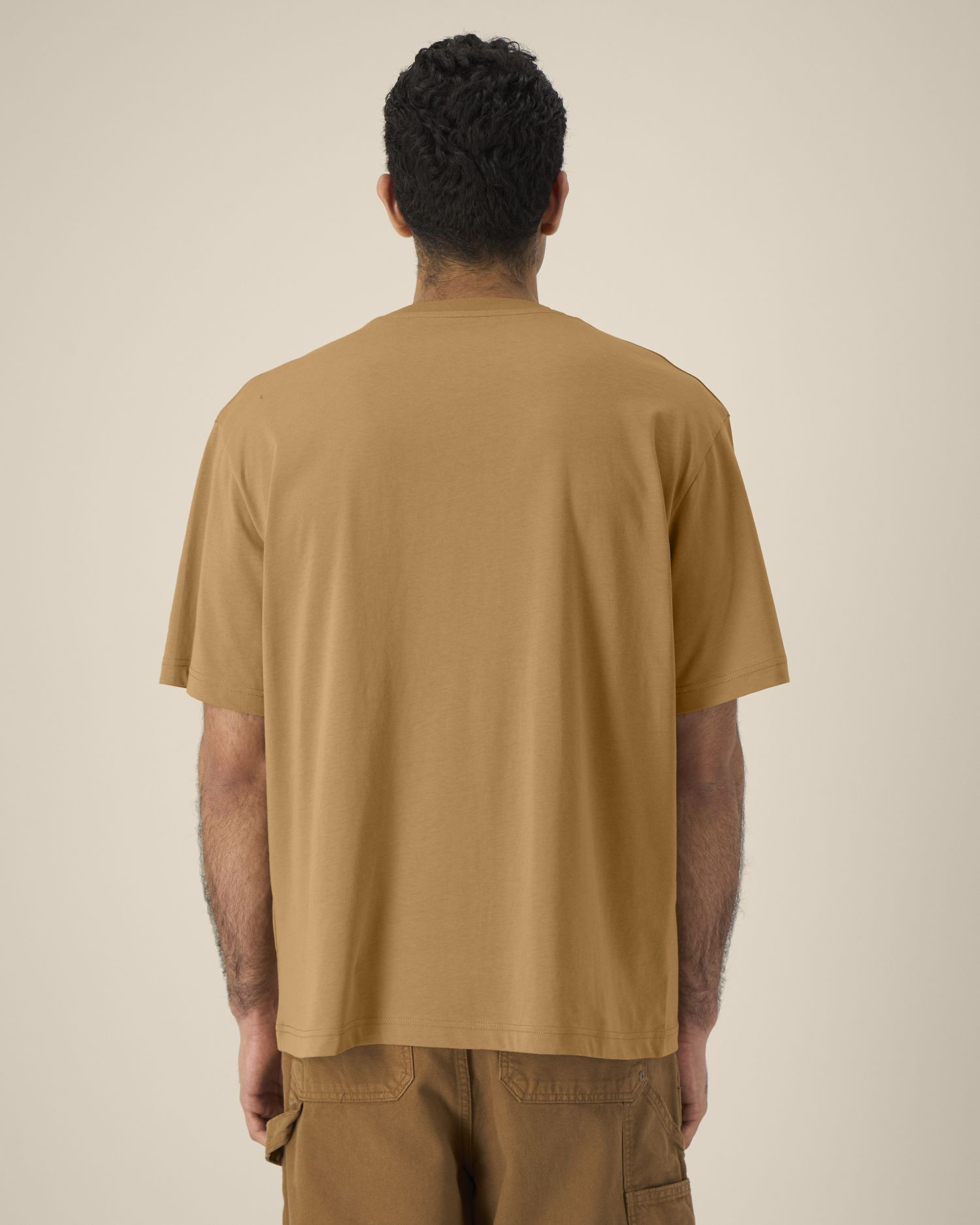 Unisex t-paita luomupuuvilla 155g (relaxed fit) – Packshot edestä