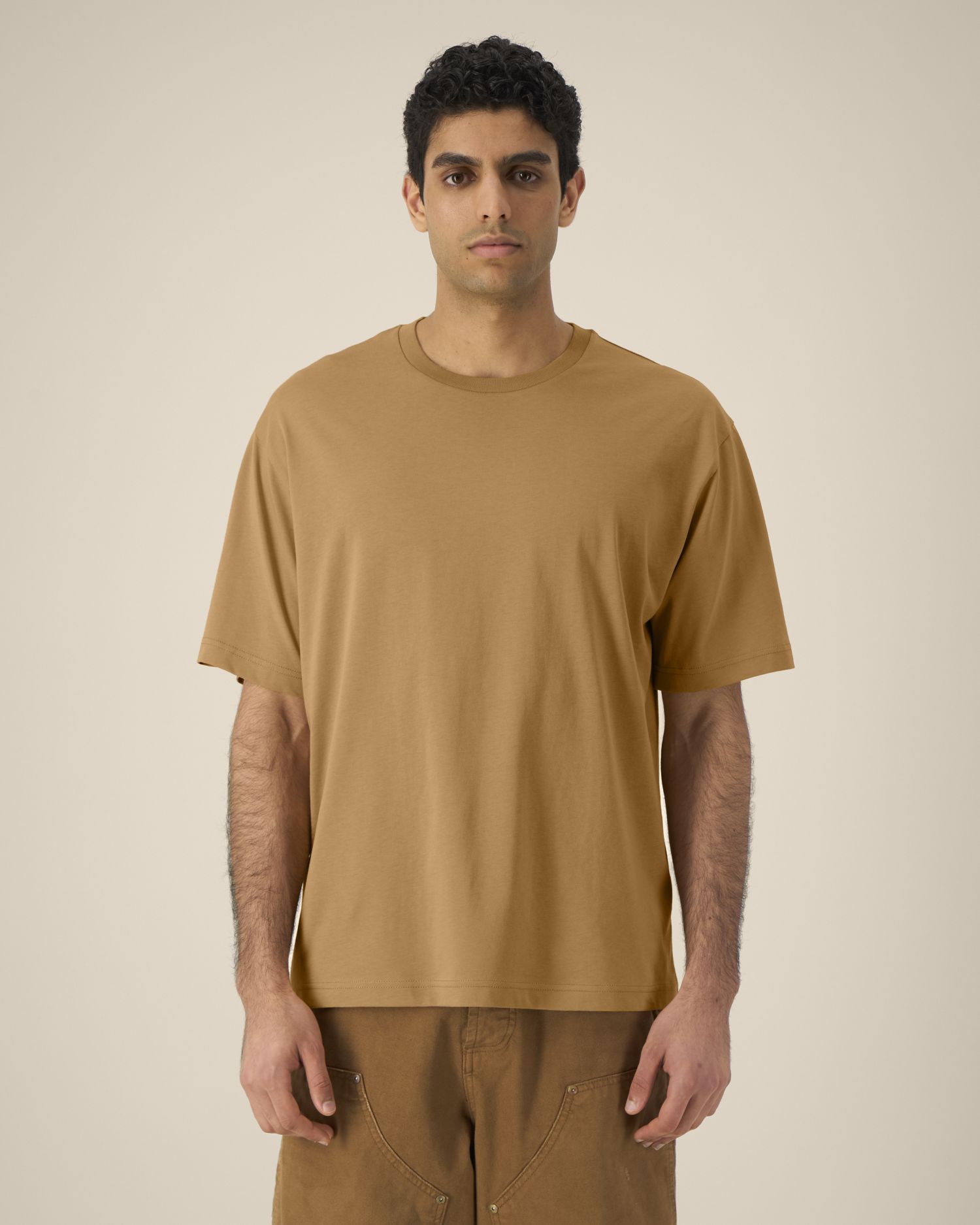 Unisex t-paita luomupuuvilla 155g (relaxed fit) – Studio takaa