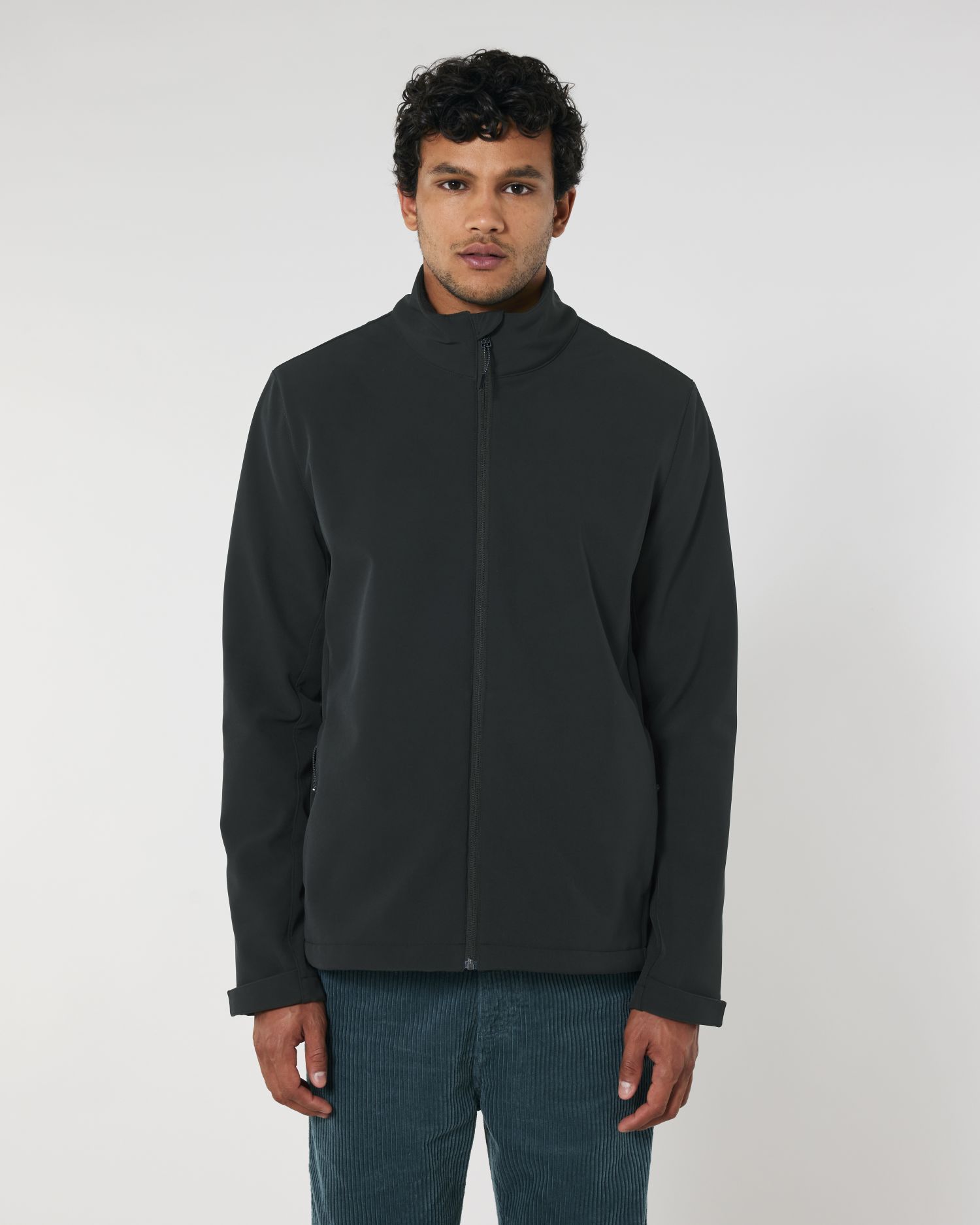 Miesten softshell-takki, kierrätyspolyesteri, 342g (medium fit) – Studio takaa